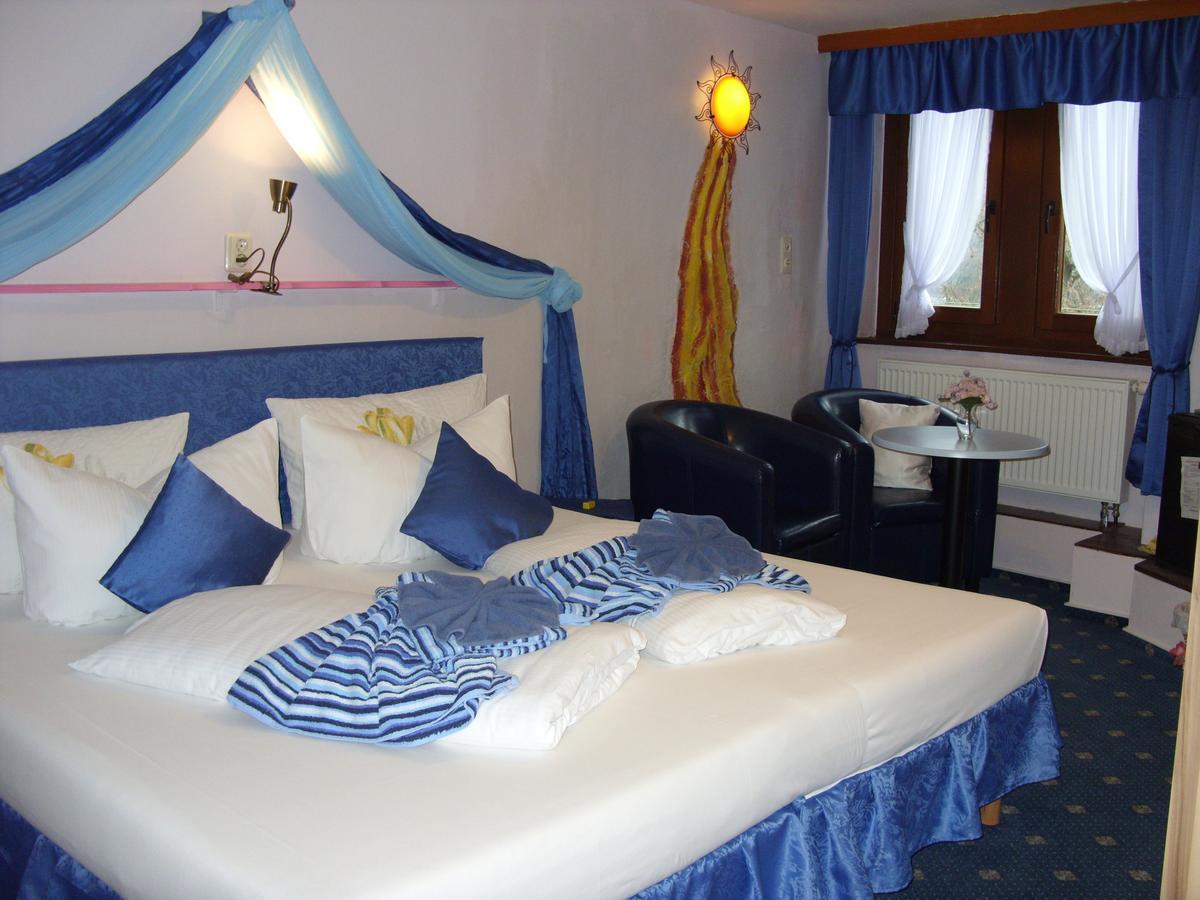 Hotel Kranenturm 바하라흐 외부 사진